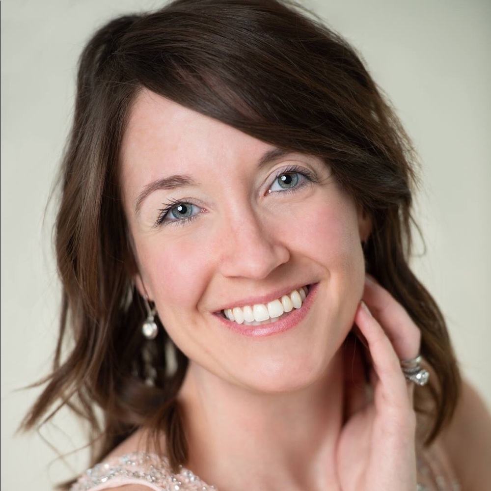 Meet your Posher, Ashley